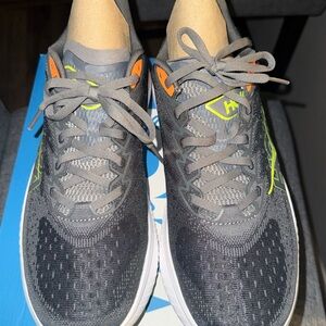 Hoka Men's Mach 6 Running Shoes- 12D